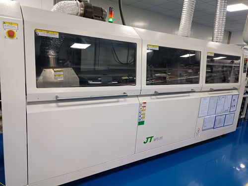 Tin tức công ty mới nhất về Sự khác biệt giữa hàn ngược và hàn sóng trong lắp ráp PCB